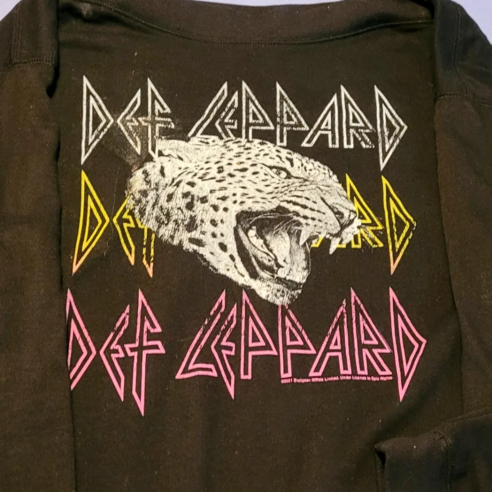 Sweater - Picture 1 of 1